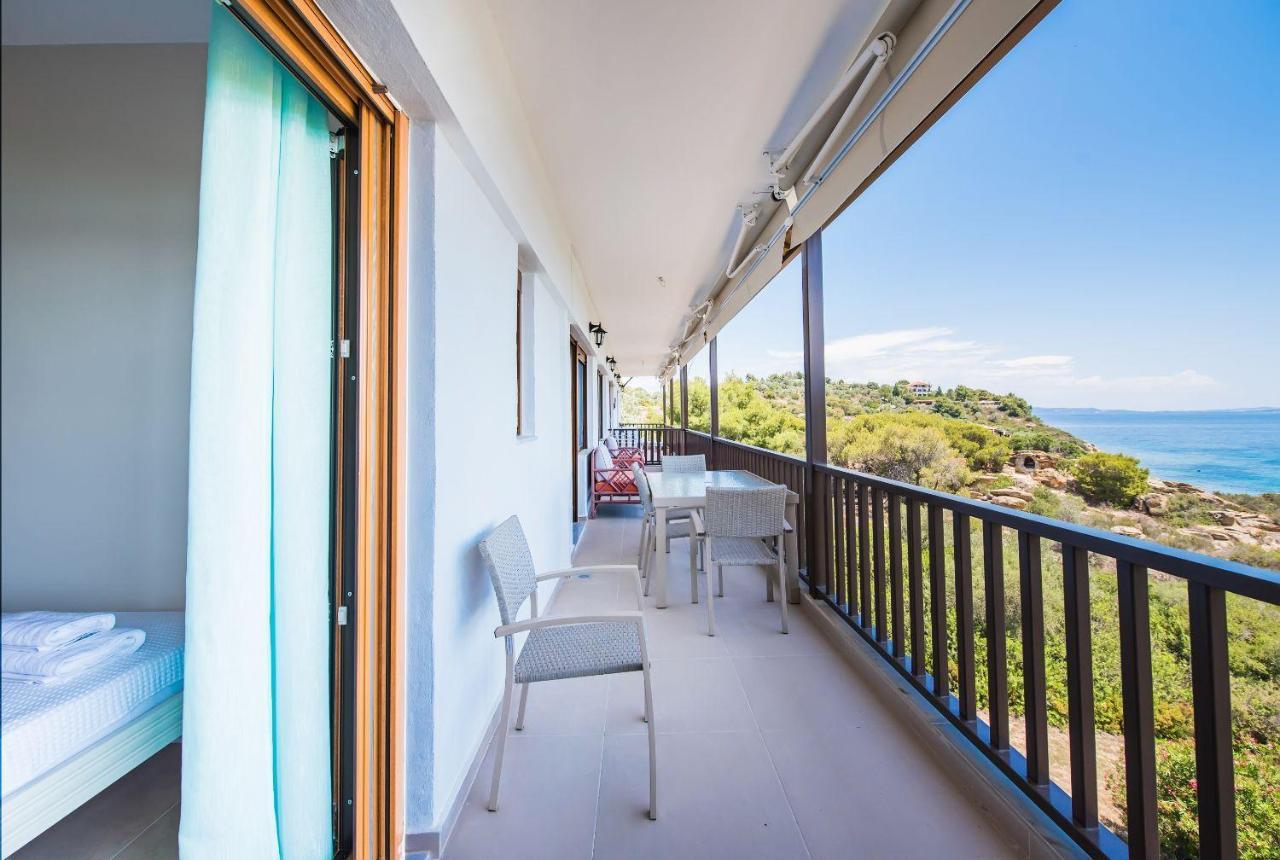 Nereus & Oceanus Beachfront Apartments, Lagonisi Beach #Feelslikehome Ormos Panagias Exterior photo